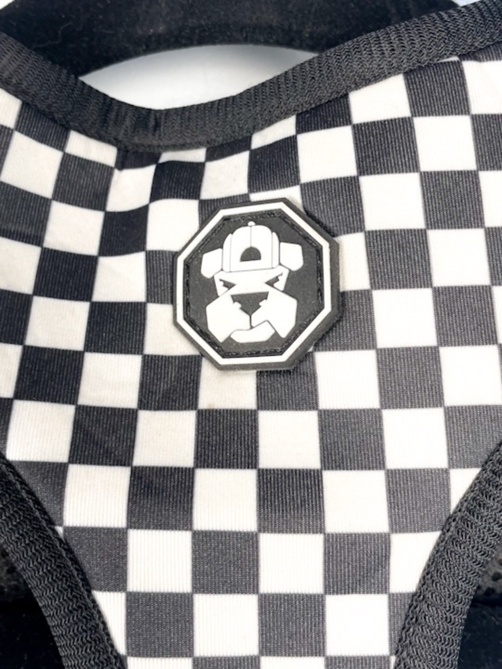 Fresh Pawz NWOT checkered mesh streetwear dog harness L